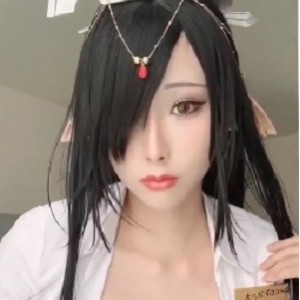 波cosplay合集36G”是一个丰富多彩、内容丰富的作品集，既有精彩的表演，又有大量的视频文件，绝对是cosplay爱好者和游戏玩家们不容错过的精彩合集！